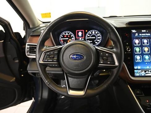 Certified 2025 Subaru Outback Touring XT AWD/4WD image 4