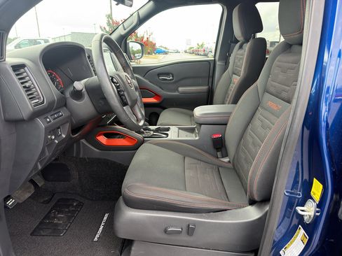Used 2022 Nissan Frontier Pro-X RWD image 21