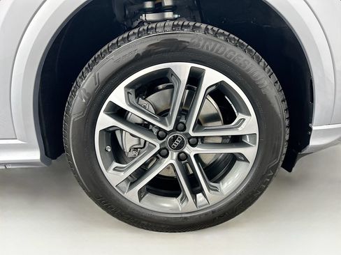 Used 2025 Audi Q5 Premium Plus w/ Premium Plus AWD/4WD image 32