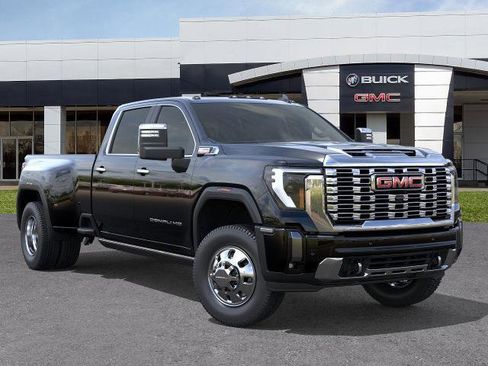 New 2026 GMC Sierra 3500 Denali w/ Technology Package image 29