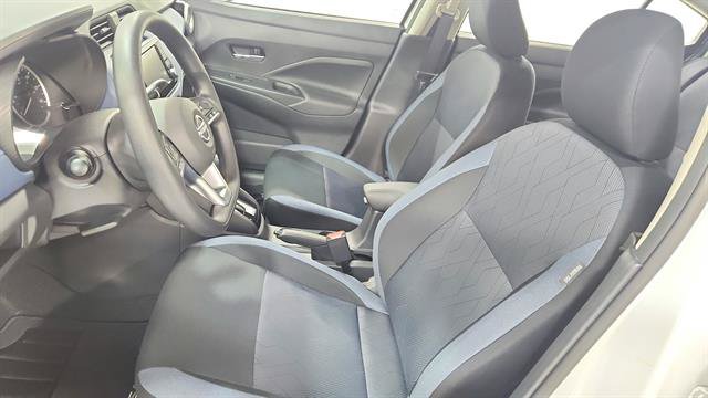Certified 2025 Nissan Versa SV w/ Trunk Package FWD image 12
