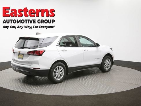 Used 2022 Chevrolet Equinox LT image 41
