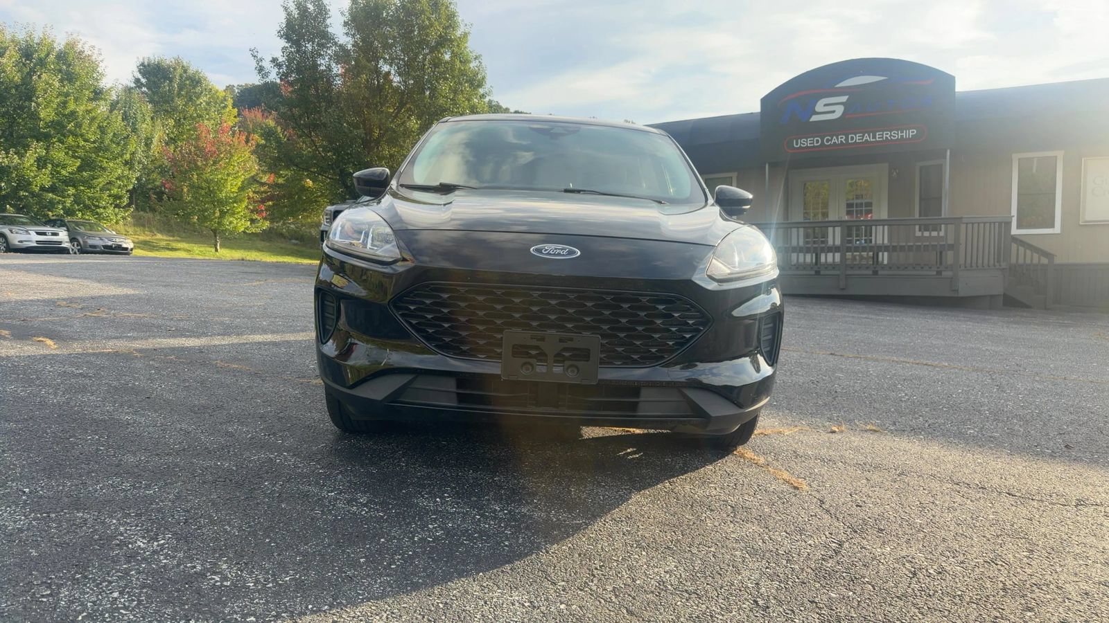 Used 2022 Ford Escape SE w/ SE Sport Appearance Package AWD/4WD image 8