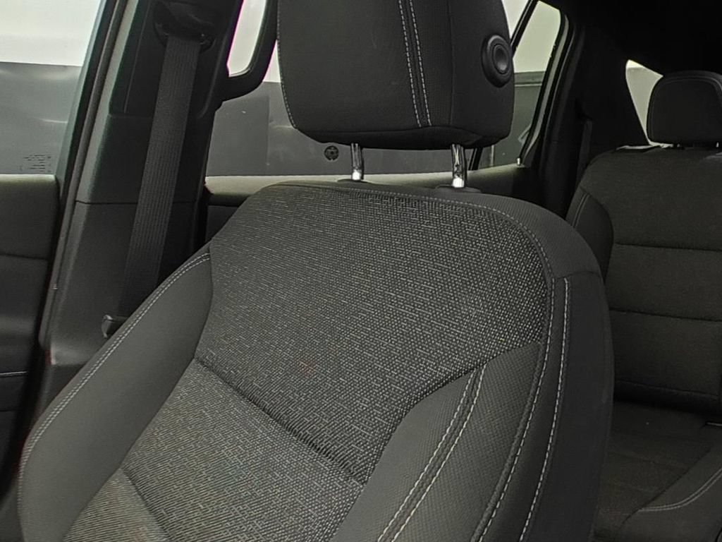 Used 2024 Chevrolet Traverse LS w/ LPO, Floor Liner Package FWD image 9