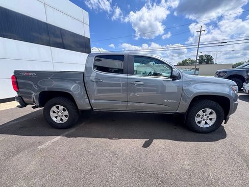 Used 2019 Chevrolet Colorado W/T w/ WT Convenience Package AWD/4WD image 6