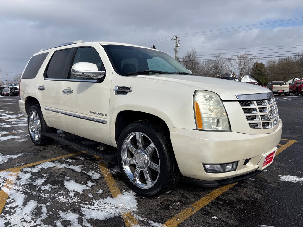 Used 2007 Cadillac Escalade AWD w/ Information Package image 4