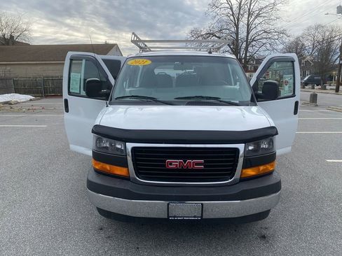 Used 2021 GMC Savana 2500 w/ Driver Convenience Package image 29
