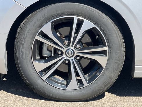 Used 2022 Nissan Sentra SV FWD image 26