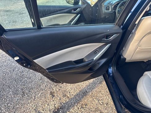Used 2015 MAZDA MAZDA6 Touring image 17