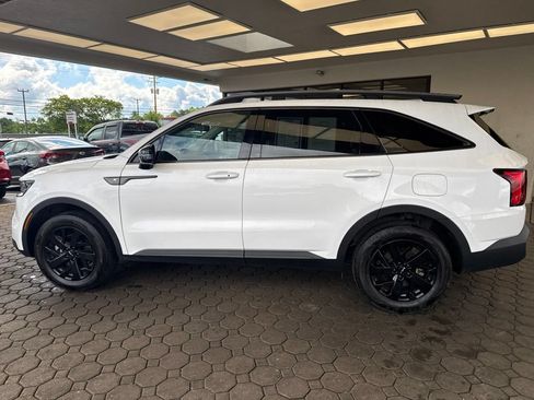 Used 2023 Kia Sorento S w/ Panoramic Sunroof Package AWD/4WD image 10