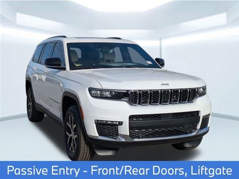 New 2025 Jeep Grand Cherokee L Limited w/ Luxury Tech Group II image 9