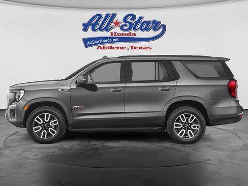 Used 2021 GMC Yukon AT4 w/ AT4 Premium Package AWD/4WD image 3