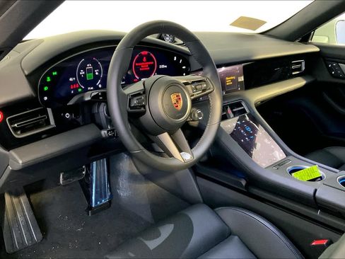 New 2025 Porsche Taycan 4 Cross Turismo image 4