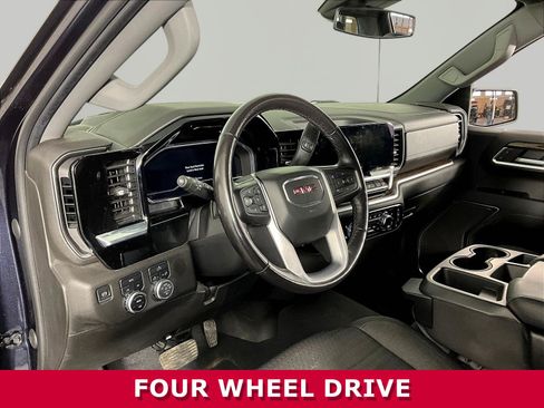 Used 2022 GMC Sierra 1500 Elevation AWD/4WD image 18