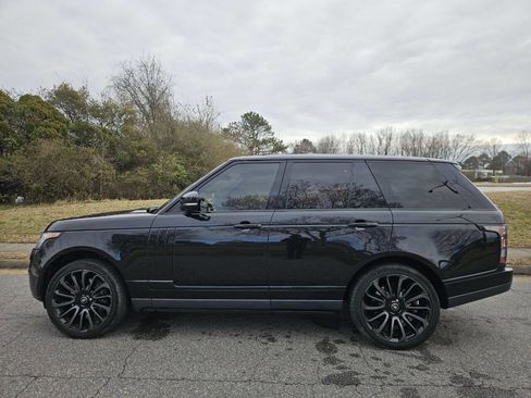 Used 2014 Land Rover Range Rover Supercharged image 2