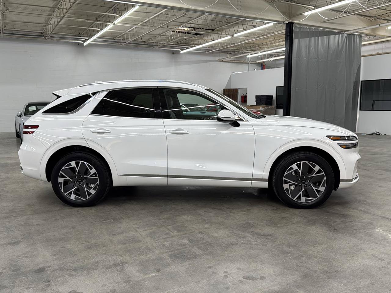 Used 2026 Genesis Electrified GV70 AWD/4WD image 6