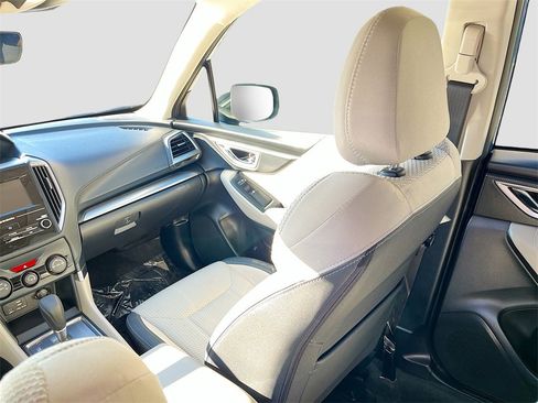 Used 2024 Subaru Forester Premium image 23