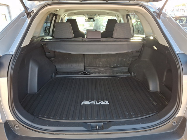 Used 2023 Toyota RAV4 LE FWD image 28