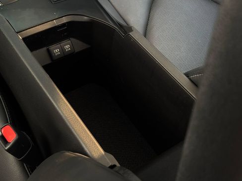 Certified 2018 Toyota Camry XSE w/ Audio Package FWD image 23