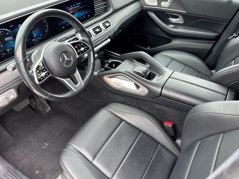 Used 2021 Mercedes-Benz GLE 350 4MATIC image 4