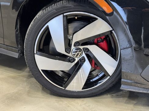 Used 2024 Volkswagen GTI S image 10