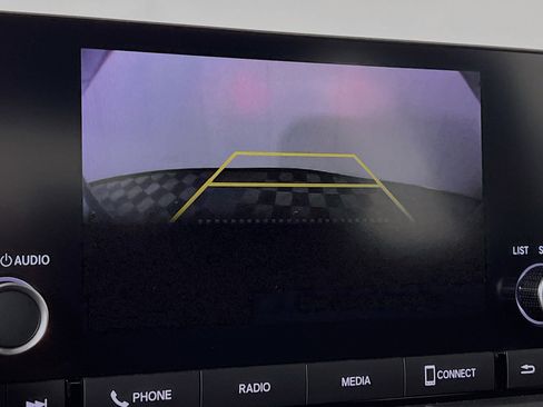 Used 2023 Honda Accord EX image 15