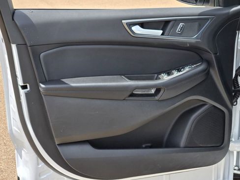 Used 2024 Ford Edge SE image 20