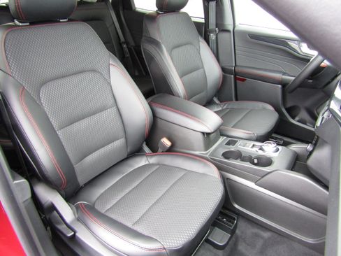 New 2026 Ford Escape ST-Line w/ Tech Pack #1 image 7