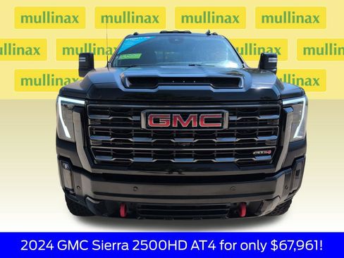 Used 2024 GMC Sierra 2500 AT4 w/ AT4 Premium Plus Package AWD/4WD image 15