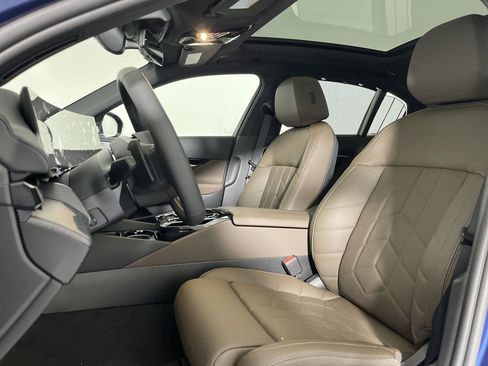 Used 2026 BMW 530i xDrive w/ Executive Package image 14