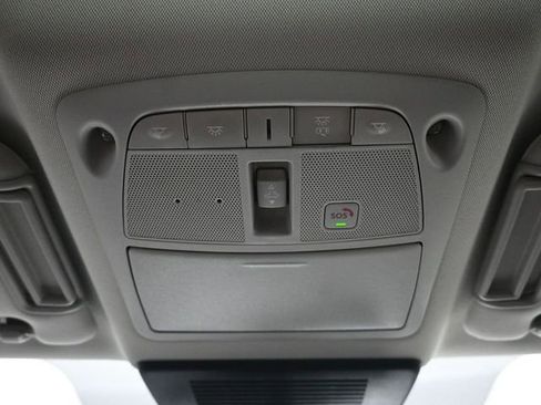 Used 2024 Nissan Armada SL w/ Captain's Chairs Package image 20