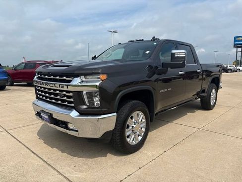Used 2021 Chevrolet Silverado 2500 LTZ w/ LTZ Premium Package AWD/4WD image 4