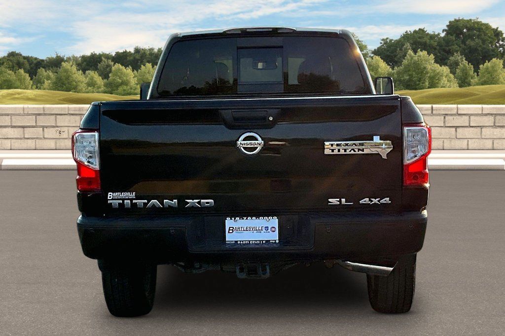 Used 2018 Nissan Titan SL w/ Texas Titan Edition AWD/4WD image 4