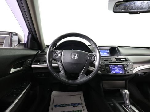 Used 2013 Honda Crosstour EX-L image 28