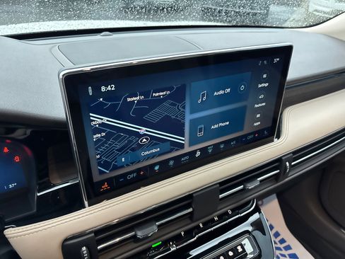 Certified 2023 Lincoln Corsair Reserve w/ Equipment Group 202A image 19