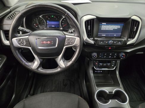Used 2019 GMC Terrain SLE w/ LPO, Floor Liner Package FWD image 9