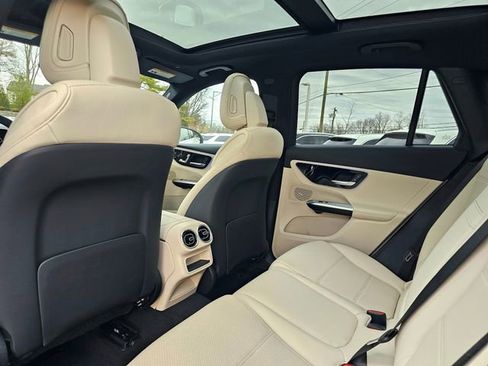 New 2026 Mercedes-Benz GLC 300 4MATIC image 23