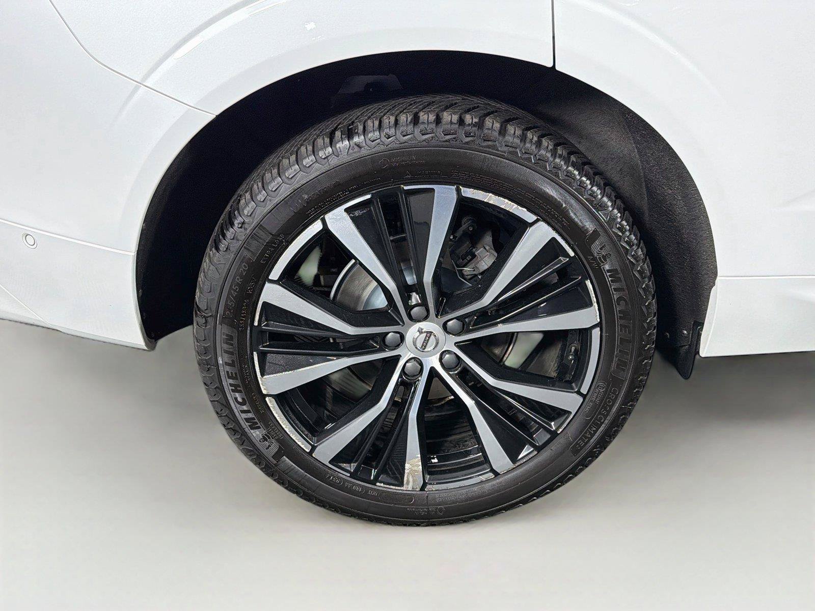 Used 2024 Volvo XC60 B5 Plus w/ Climate Package AWD/4WD image 35