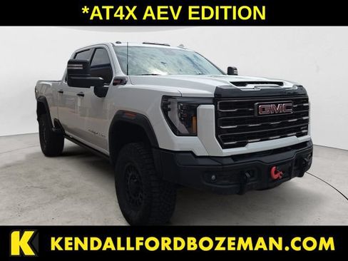Used 2025 GMC Sierra 2500 AT4X w/ AT4X AEV Edition AWD/4WD image 3