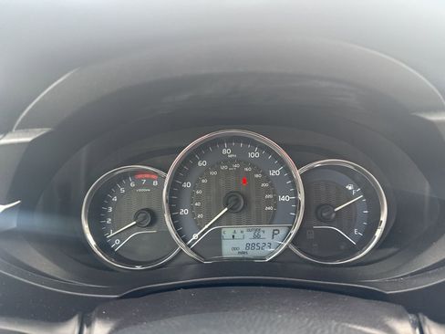 Used 2015 Toyota Corolla LE image 9