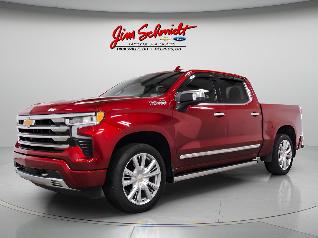 Used 2024 Chevrolet Silverado 1500 High Country AWD/4WD image 3