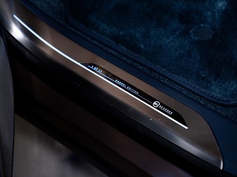 Used 2023 Land Rover Range Rover SV image 10