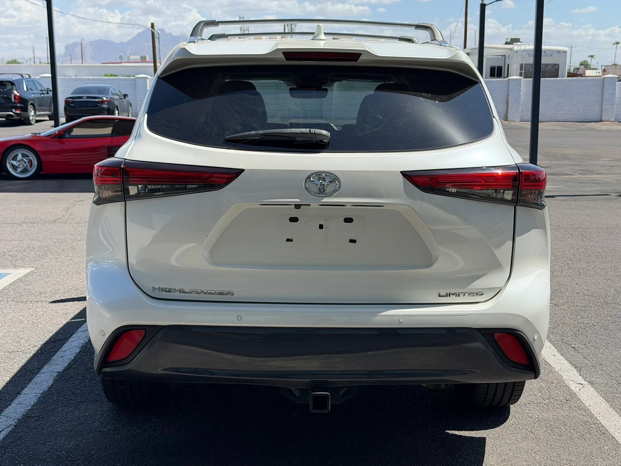 Used 2020 Toyota Highlander Limited FWD image 7