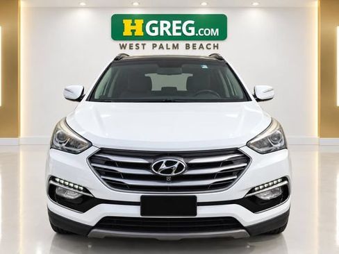 Used 2017 Hyundai Santa Fe Sport FWD image 4