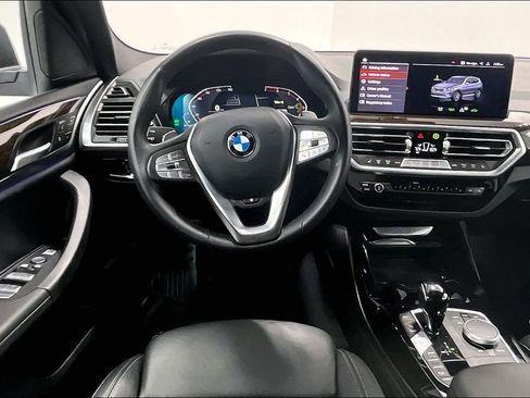 Used 2024 BMW X3 xDrive30i w/ Premium Package image 5