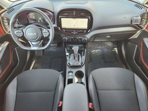 Certified 2025 Kia Soul GT-Line w/ GT-Line Technology Package image 26