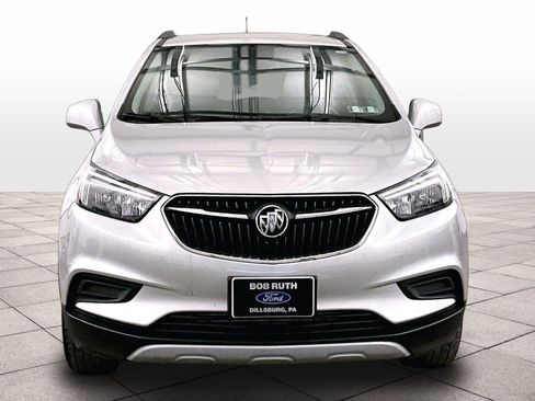Used 2021 Buick Encore Preferred w/ Safety Package AWD/4WD image 3