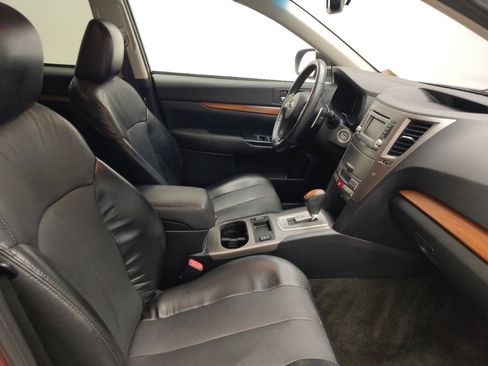 Used 2014 Subaru Outback 2.5i Limited w/ Moonroof Package AWD/4WD image 21