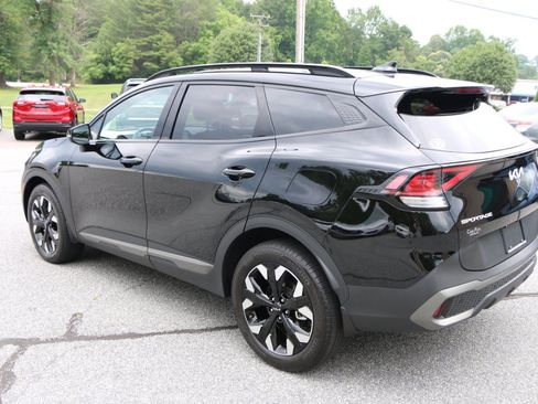 Used 2024 Kia Sportage X-Line AWD/4WD image 3