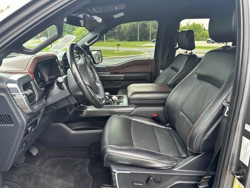 Used 2023 Ford F150 Lariat AWD/4WD image 17